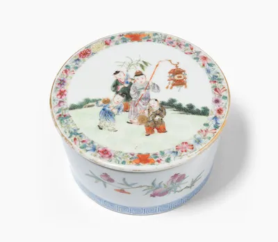 Schuler Auktionen AG - Deckeldose