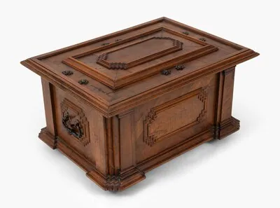 Schuler Auktionen AG - Kleine Truhe