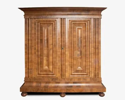 Schuler Auktionen AG - Wellenschrank