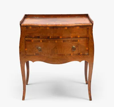 Schuler Auktionen AG - Poudreuse