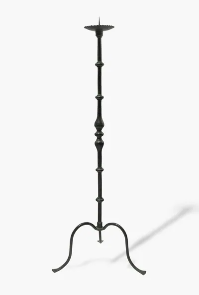 Schuler Auktionen AG - Dreibeinleuchter