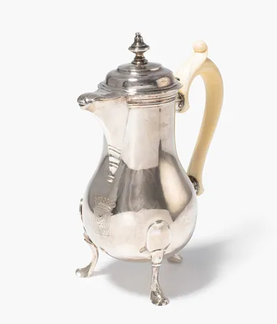 Schuler Auktionen AG - Kleine Kaffeekanne, Morges um 1750