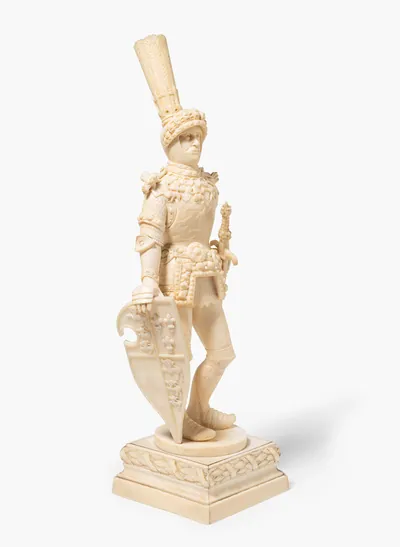 Schuler Auktionen AG - Elfenbeinfigur, um 1900.  