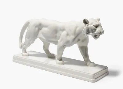 Schuler Auktionen AG - KPM Berlin, Figur "Schreitender Tiger"