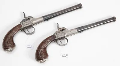 Schuler Auktionen AG - Offiziers-Pistolenpaar