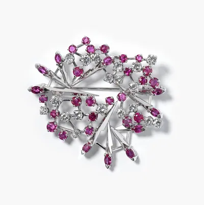 Schuler Auktionen AG - Rubin-Diamant-Brosche
