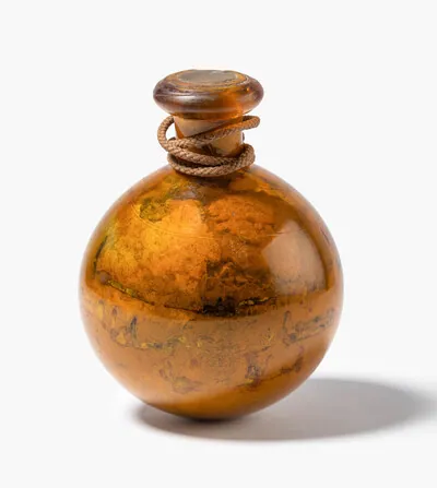 Schuler Auktionen AG - Glasflasche
