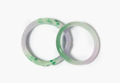 Schuler Auktionen AG - Lot: 2 Jade-Armreifen