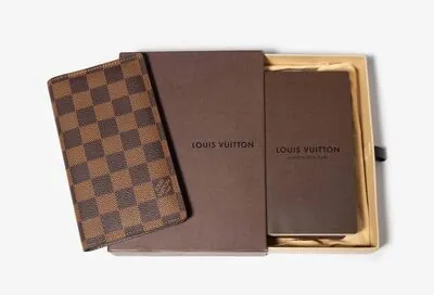 Schuler Auktionen AG - Louis Vuitton, "Agenda de poche"