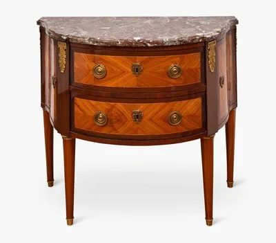 Schuler Auktionen AG - Feine Commode demi-lune, Paris, um 1775, J.-B. Vassou