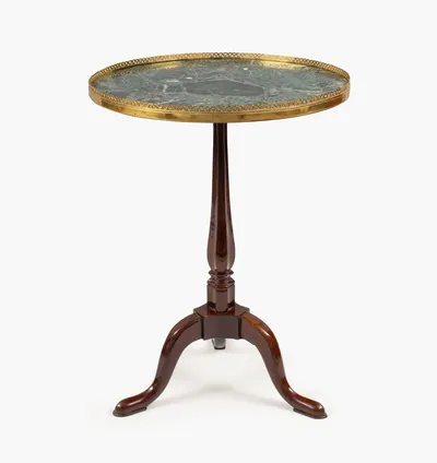 Schuler Auktionen AG - Table Guéridon in englischer Manier, Paris, 18./19.Jh.