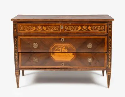 Schuler Auktionen AG - Kommode, Italien, um 1800