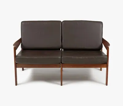 Schuler Auktionen AG - Illum Wikkelsø,  2er Sofa/Armlehnstuhl "Capella"