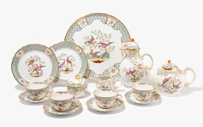 Schuler Auktionen AG - Nymphenburg, Kaffee- und Teeservice