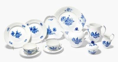 Schuler Auktionen AG - Royal Copenhagen, Teeservice "Blaue Blume"