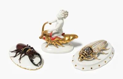 Schuler Auktionen AG - Rosenthal, Selb Bavaria, Metzler&Ortloff und Volkstedt Rudolstadt, 3 Figuren, "Käfer" und "Reiter"