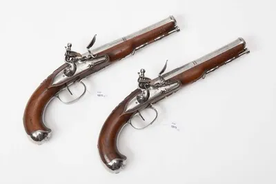 Schuler Auktionen AG - Steinschloss-Pistolenpaar