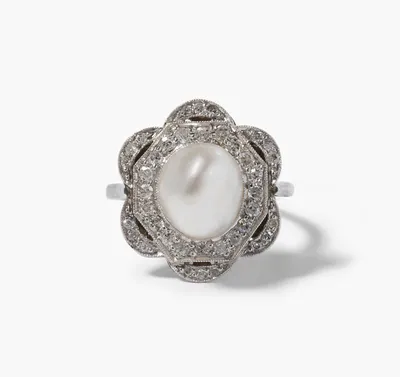 Schuler Auktionen AG - Art Déco Naturperlen-Diamant-Ring