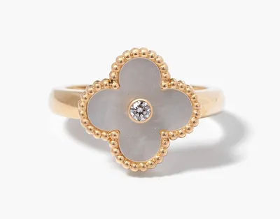Schuler Auktionen AG - Van Cleef & Arpels Perlmutt-Diamant-Ring