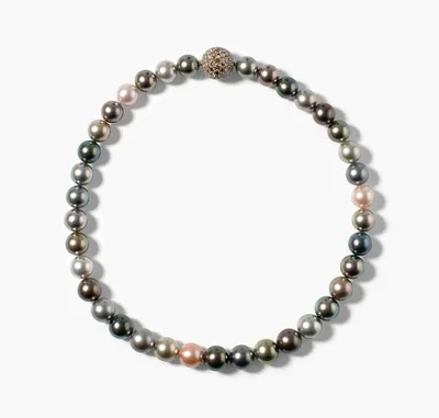Schuler Auktionen AG - Harlekin-Tahiti-Kulturperlen-Diamant-Collier