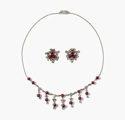 Schuler Auktionen AG - Set: Antikes Collier mit Ohrclips