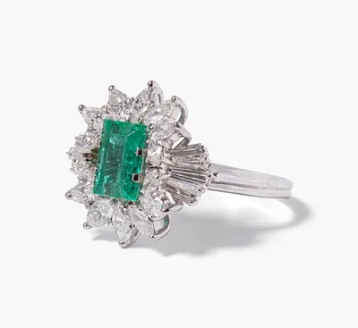 Schuler Auktionen AG - Smaragd-Diamant-Ring